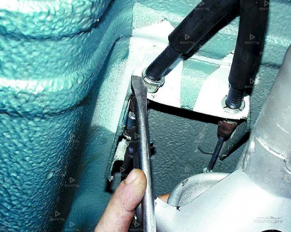 Замена троса ручного тормоза Chevrolet Lacetti в Новом Уренгое