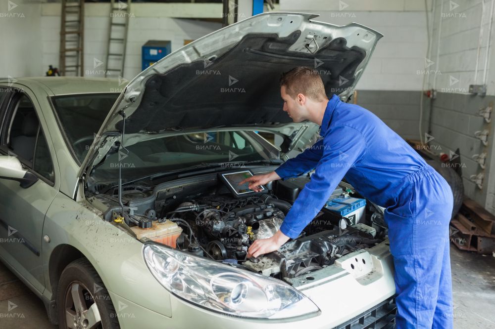 Замена и ремонт опоры двигателя Škoda Fabia в Новом Уренгое
