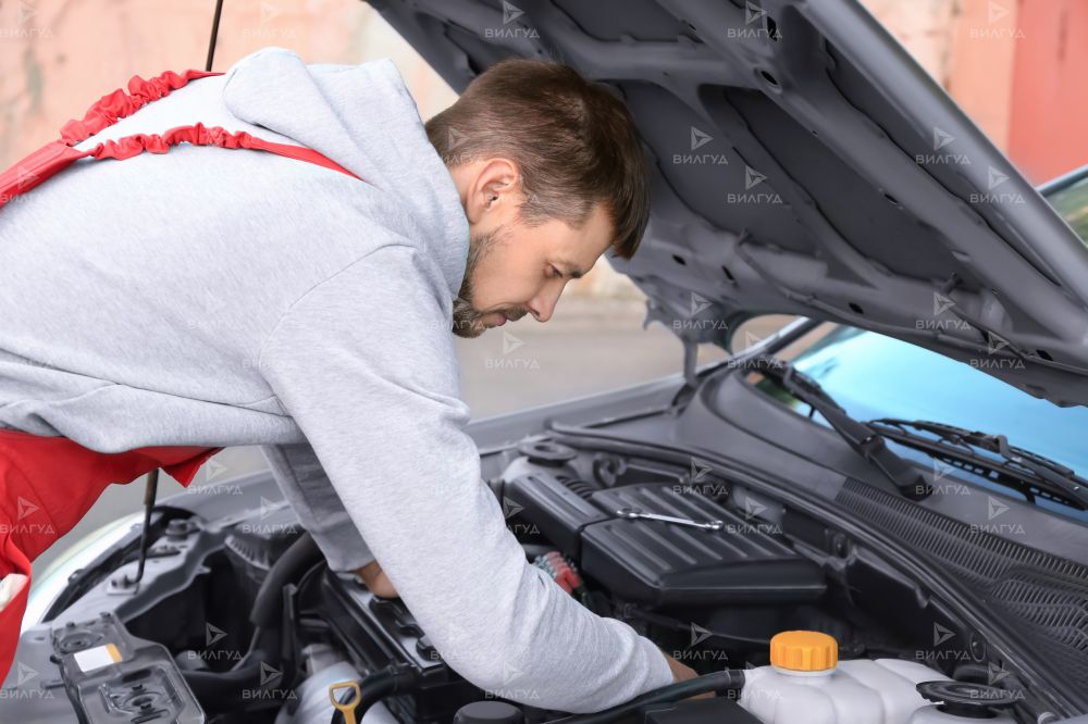 Замена моторчика печки Nissan Silvia в Новом Уренгое