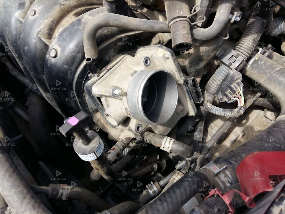 Замена дроссельной заслонки Mazda RX 7 в Новом Уренгое