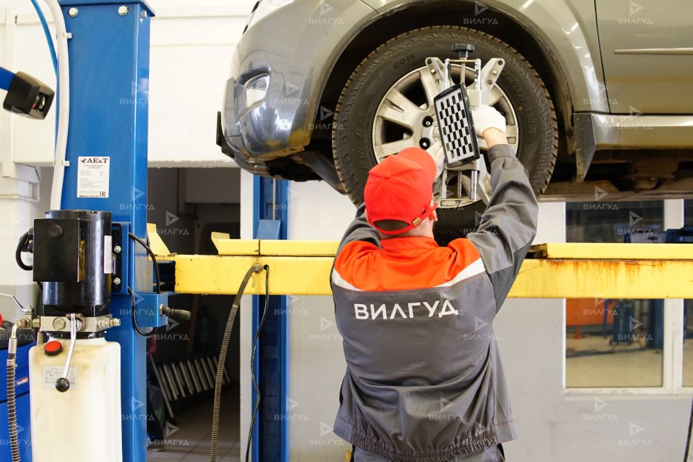Сход-развал Chevrolet Trailblazer в Новом Уренгое