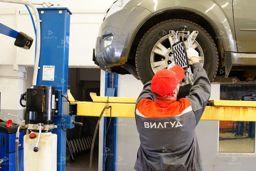 Регулировка схождения колес Fiat Bravo в Новом Уренгое