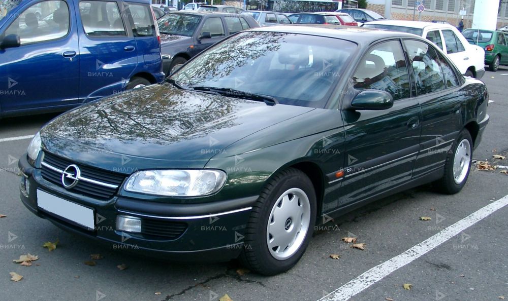 Сход-развал Opel Omega в Новом Уренгое